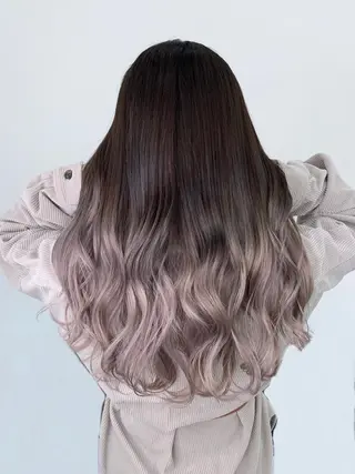 ロング 岡留 愛美のヘアスタイル