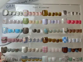 ネイル NAKAKARIYA .Rのネイルデザイン