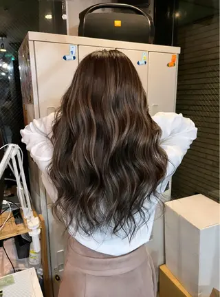 セミロング カラー LAFF きよののヘアスタイル