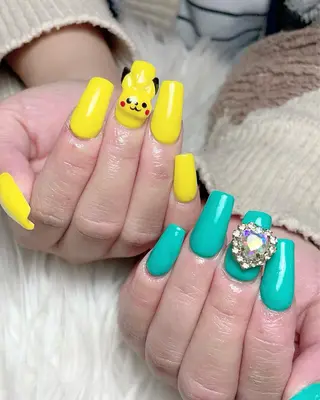 ネイル Feel ‪‪☺︎‬Yuriaのネイルデザイン