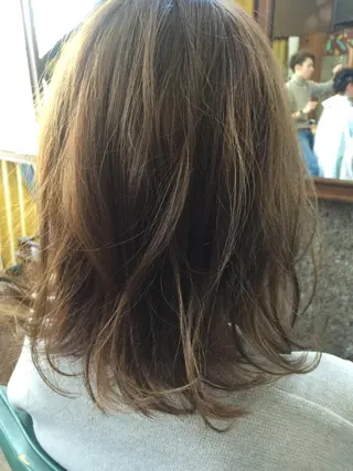 カラー 中村 海のヘアスタイル