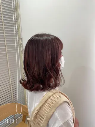 ミディアム カラー 佐々木 美帆のヘアスタイル