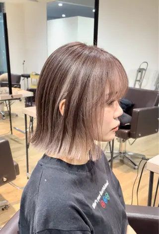 ミディアム 前田 菜奈子のヘアスタイル