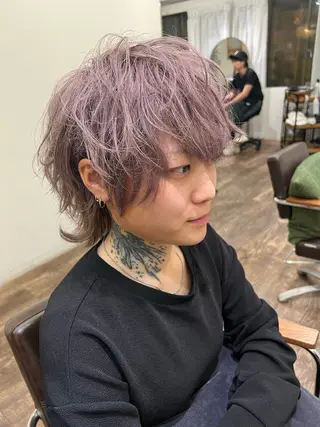 カラー ハシモト ミオのヘアスタイル
