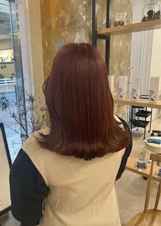 ミディアム カラー 寒色 ♡ レイヤー ┊︎miyuのヘアスタイル
