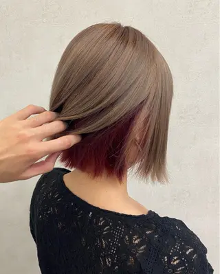 ミディアム カラー SAKI⭐️ブリーチ ・デザインカラー⭐️のヘアスタイル