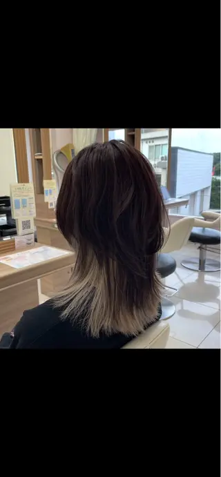 ミディアム 藤原 亜美🤍のヘアスタイル