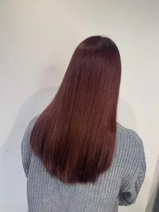 セミロング Lilly 中谷友里のヘアスタイル