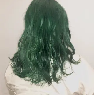 カラー メンズ レイヤー ウルフ 弓木啓輔のヘアスタイル