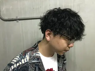 ミディアム 吉川 良太のヘアスタイル