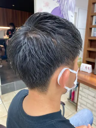 メンズ HIRAGA MIKIのヘアスタイル