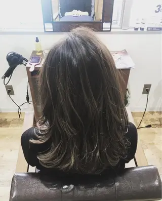 セミロング カラー Kazu .Kのヘアスタイル