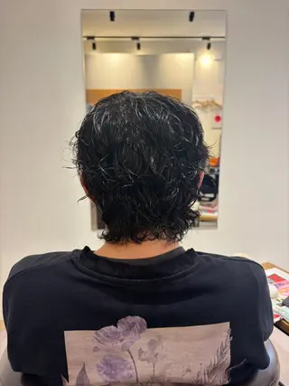 パーマ メンズ 荒井 茉凜のヘアスタイル