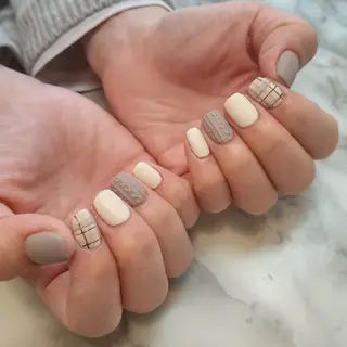 ネイル ジェヌインネイル 河内のネイルデザイン