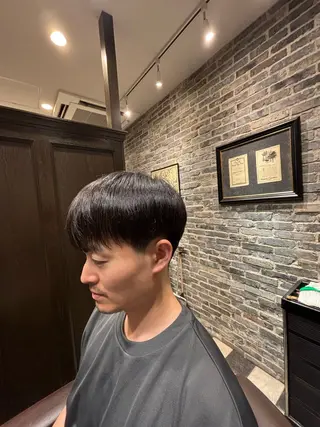 ショート メンズ 【無料/特殊ヘア/ 上野/バーバー】東山のヘアスタイル