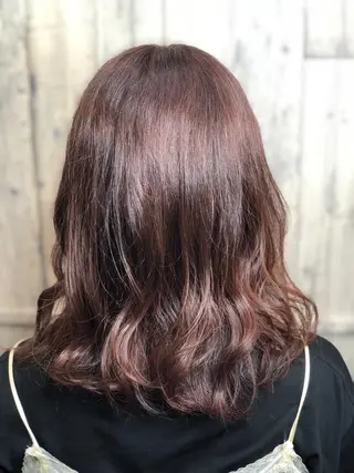 カラー 吉野 瑳桜のヘアスタイル