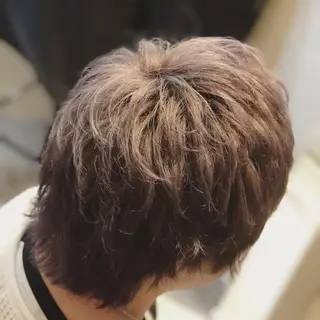 カラー メンズ 小森 拓哉のヘアスタイル