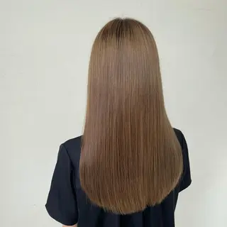 ロング 藤田一輝 【美髪職人】のヘアスタイル