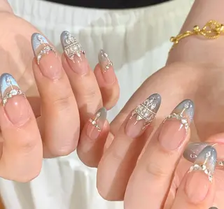 ネイル エリ🫧 nail池袋東口のネイルデザイン