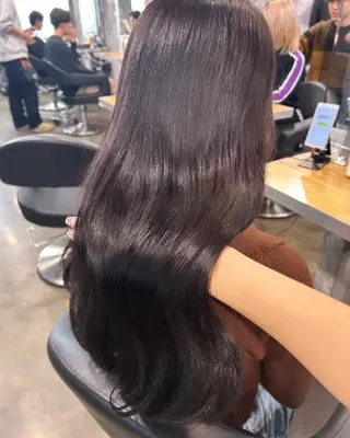 ロング 横浜美容室/透明感 カラー/レイヤーのヘアスタイル