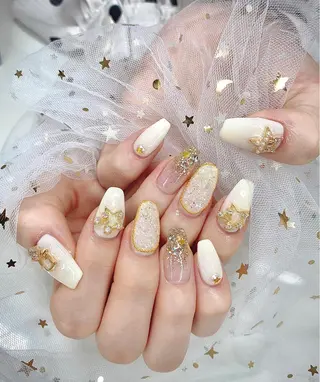 ネイル I-nailロング /ワンホン/キラキラのネイルデザイン