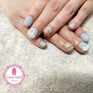 ネイル tiarynail K K🐼のネイルデザイン