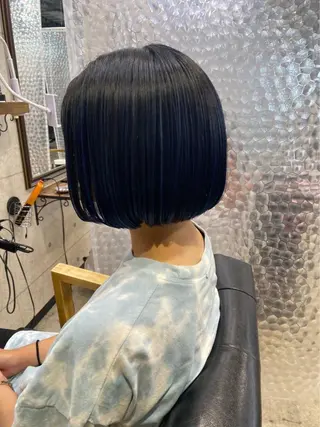 ショート カラー 藤田 清志のヘアスタイル