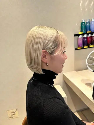 ショート 林 美佑のヘアスタイル