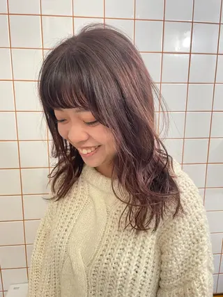 セミロング カラー 狩野 羅夢のヘアスタイル