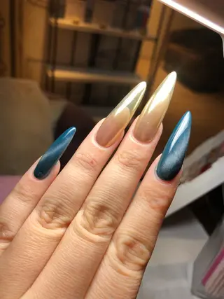 ネイル Li'leaNail AINAのネイルデザイン