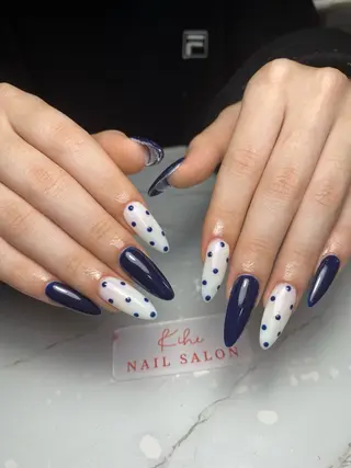 ネイル ユリ🎀長さだし/ パラジェル/持ち込みのネイルデザイン