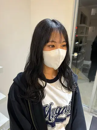 ロング カラー 堀越 美羽のヘアスタイル