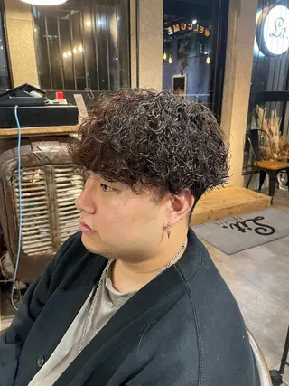 パーマ メンズ litbyfifth 濵崎寛太のヘアスタイル