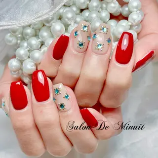 ネイル Momo 🤍のネイルデザイン