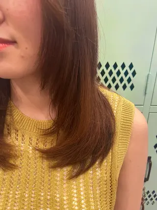 ミディアム カラー lucina ヒヨリのヘアスタイル