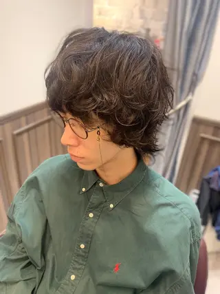 ミディアム パーマ メンズ フリーランス理美容師 いさかのヘアスタイル