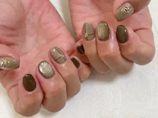 ネイル mogunail &blowのネイルデザイン