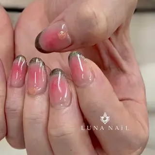 ネイル アトリエ　ミモザ所属・いまむら あかりのネイルデザイン