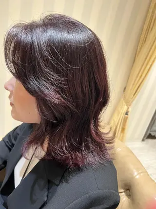 ミディアム カラー PON　ハイトーン ショートカット心斎橋のヘアスタイル