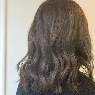 ミディアム カラー 前之園 ひかるのヘアスタイル