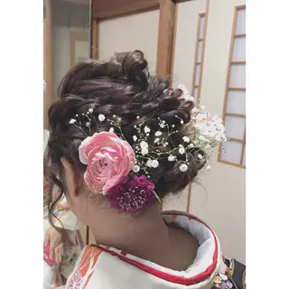 セミロング ヘアアレンジ マエダ　カズエ🫶 coronahairのヘアスタイル