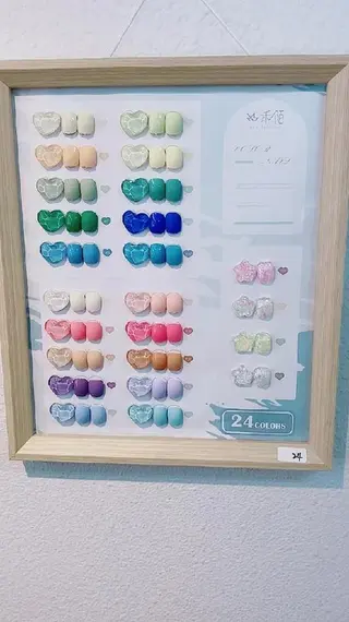 ネイル Theone栄店 田口のネイルデザイン