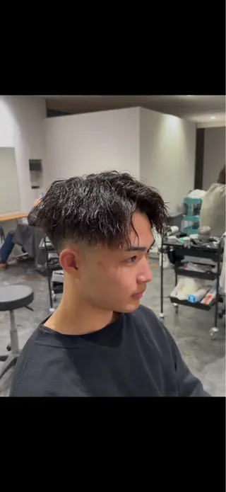 ショート パーマ メンズ メンズパーマ特化 美容師kouyaのヘアスタイル