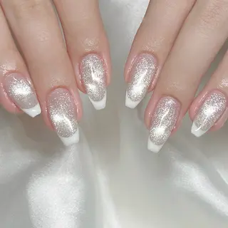 ネイル L'oeillet HIBIKIのネイルデザイン