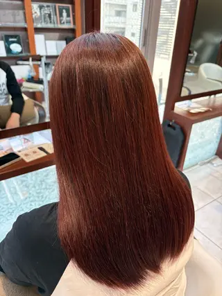 カラー 篠田 綾乃のヘアスタイル