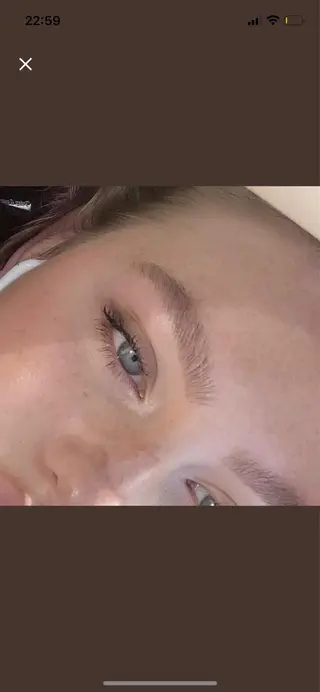 ミディアム カラー パーマ ヘアアレンジ メンズ キッズ ネイル マツエク・マツパ アイブロウ 𝑹 eyelashのマツエク・マツパデザイン