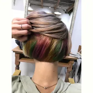 ショート カラー yui .のヘアスタイル