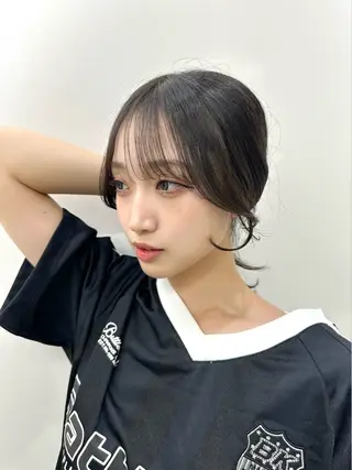 セミロング カラー ミディアムレイヤー 添田晃基のヘアスタイル