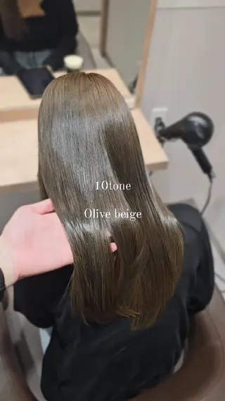 セミロング カラー 縮毛矯正をしている人 のためのカラーのヘアスタイル