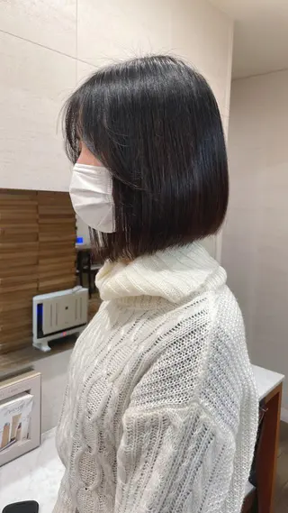 ミディアム ウルフカット/ ハッシュカット/山路のヘアスタイル